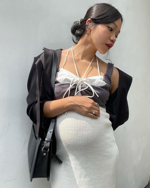 Baby Bump Fathia Izzati (Instagram/@kittendust)
