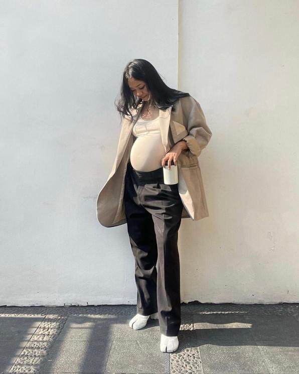 Baby Bump Fathia Izzati (Instagram/@kittendust)