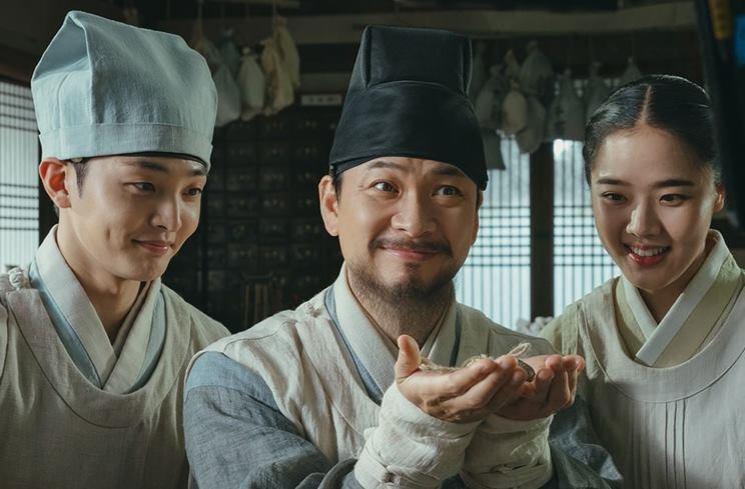 Potret Kim Min Jae di Poong The Joseon Psychiatrist (Instagram/@tvn_drama)