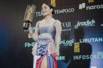 10 Potret Arawinda Kirana, Artis Berprestasi Pemeran Film Yuni yang Sedang Disorot