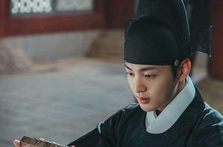 Potret Kim Min Jae di Poong The Joseon Psychiatrist (Instagram/@tvn_drama)