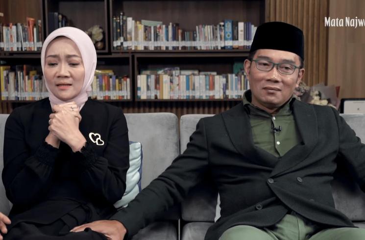 Ridwan Kamil dan Istrinya (Youtube/Mata Najwa)