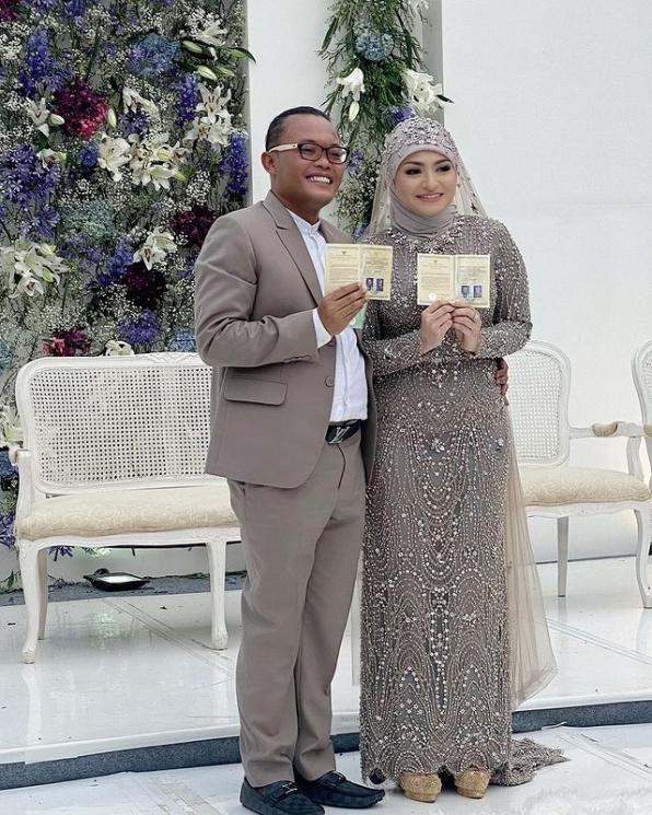 Perjalanan Cinta Sule dan Nathalie Holscher. (Instagram/ferdinan_sule)