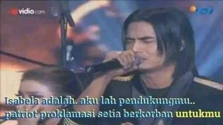 Meme Pelesetan Lirik Lagu (Instagram/karaokeshit)