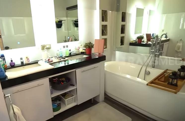 Rumah Kiki Fatmala. (YouTube/TRANS7 OFFICIAL)
