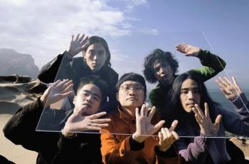 Lirik Lagu Sunset Rollercoaster - My Jinji