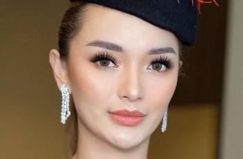 Zaskia Gotik Digunjing gegara Asal-asalan Tulis Nama Kota, Netizen Soroti Kemampuan Bahasa Inggris: Pinter ya Sekarang