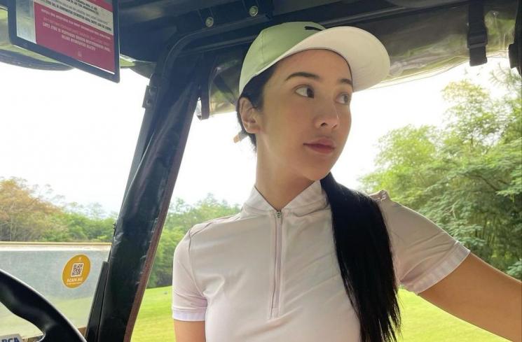Potret Anya Geraldine Pakai Baju Olahraga (Instagram/anyageraldine)