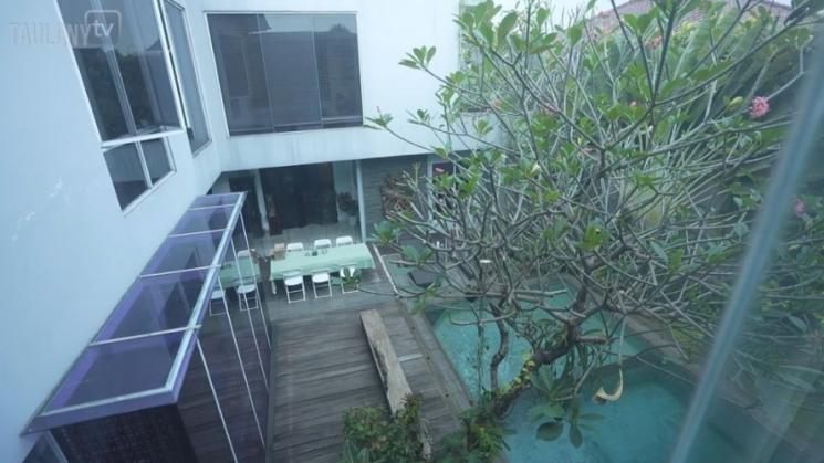 Potret Kamar Rossa Berukuran Seluas Rumah. (YouTube/ TAULANY TV)