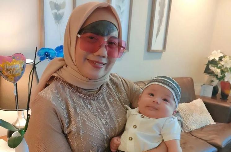 Potret Gemas Baby Izz Rayakan Idul Adha di Amerika (Instagram/@yama_rafionss)
