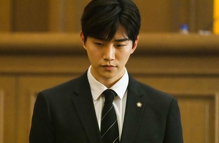 Artis Jadi Pengacara di Drakor (Hancinema)