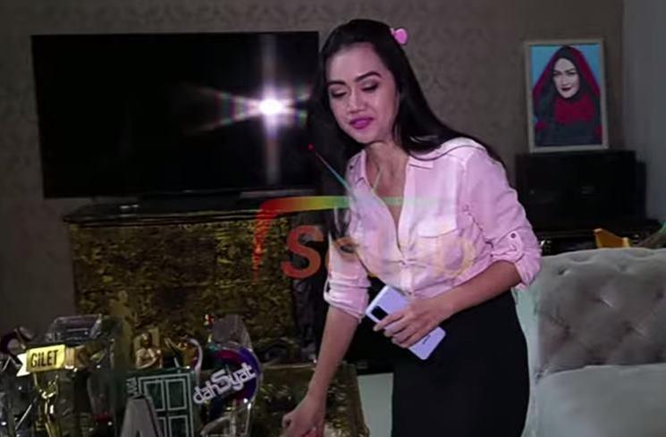 Rumah Julia Perez. (YouTube/Seleb TIVI)