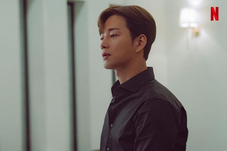 Potret Lee Hyun Wook di Remarriage and Desires (Instagram/@netflixkr)
