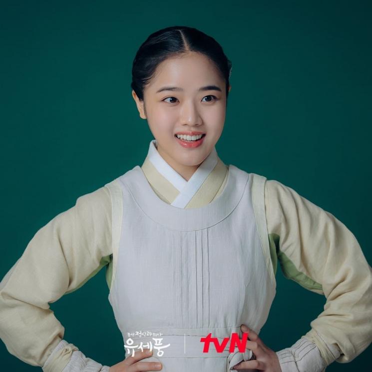 Pesona Kim Hyang Gi di Poong The Joseon Psychiatrist (Instagram/@tvn_drama)