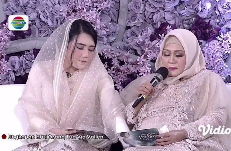 Momen Pengajian Via Vallen (instagram/@indosiar)