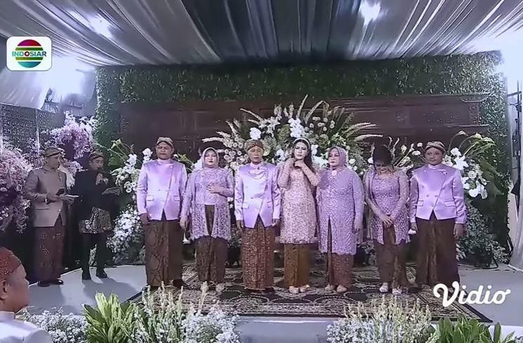 Potret Siraman Via Vallen. (YouTube/Indosiar)