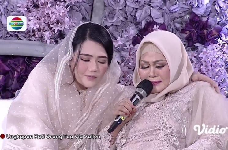 Momen Pengajian Via Vallen (instagram/@indosiar)