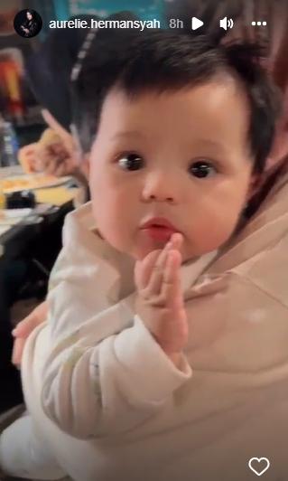 Potret Aurel Hermansyah Berangkat ke Italia. (Instagram/aurelie.hermansyah)