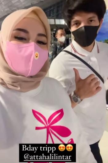 Potret Aurel Hermansyah Berangkat ke Italia. (Instagram/aurelie.hermansyah)