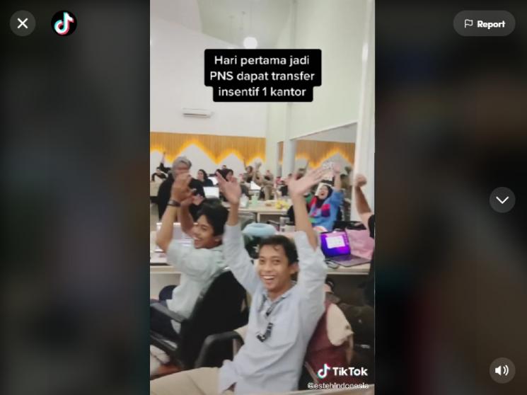 Pegawai Nagita Slavina dapat bonus di hari pertama jadi PNS. (TikTok/estehindonesia)