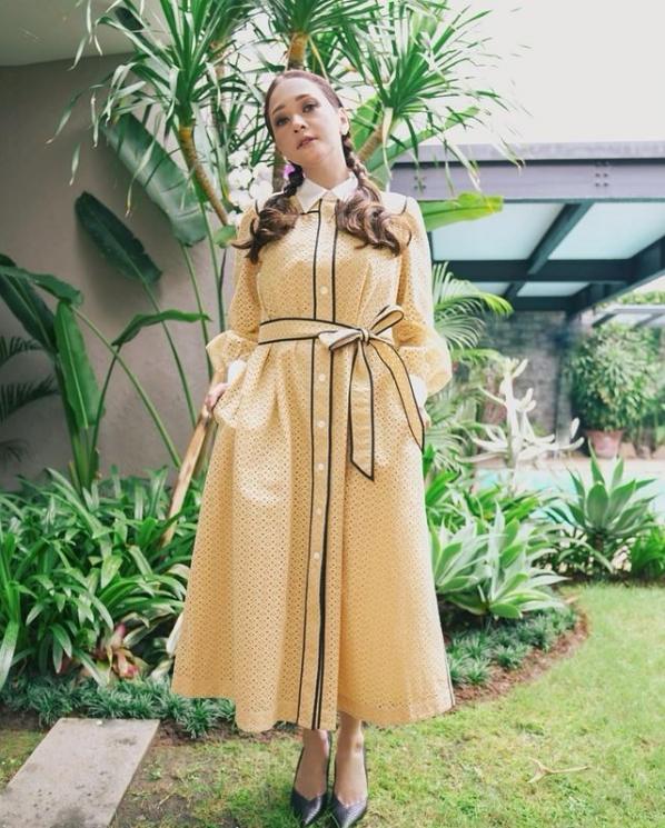 Koleksi Dress Maia Estianty. (Instagram/maiaestiantyreal)