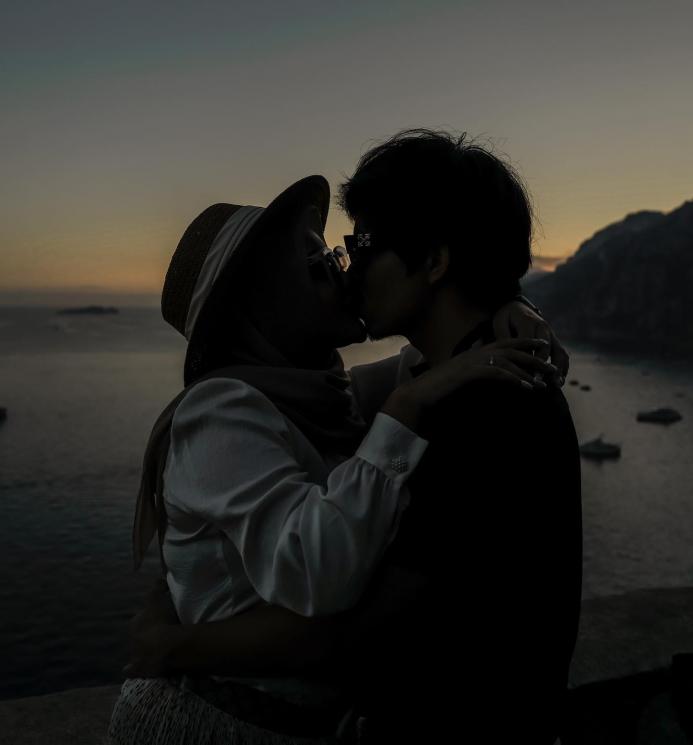 Potret romantis Aurel Hermansyah dan Atta Halilintar di Italia. (Instagram/@attahalilintar)