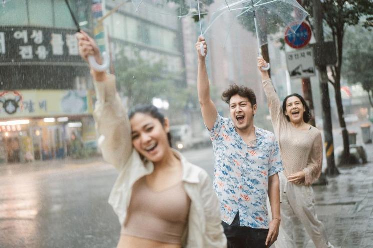 Potret Lydia Kandou di Korea (instagram/@filminang)