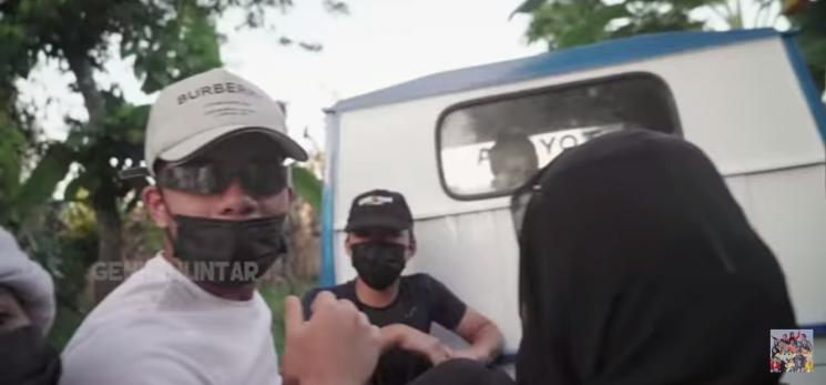 Momen Gen Halilintar Bertemu Atuk(YouTube/GEN HALILINTAR)