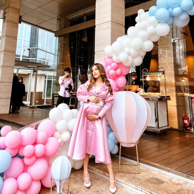 Potret baby bump kehamilan kedua Tasya Farasya. (Instagram/@tasyafarasya)