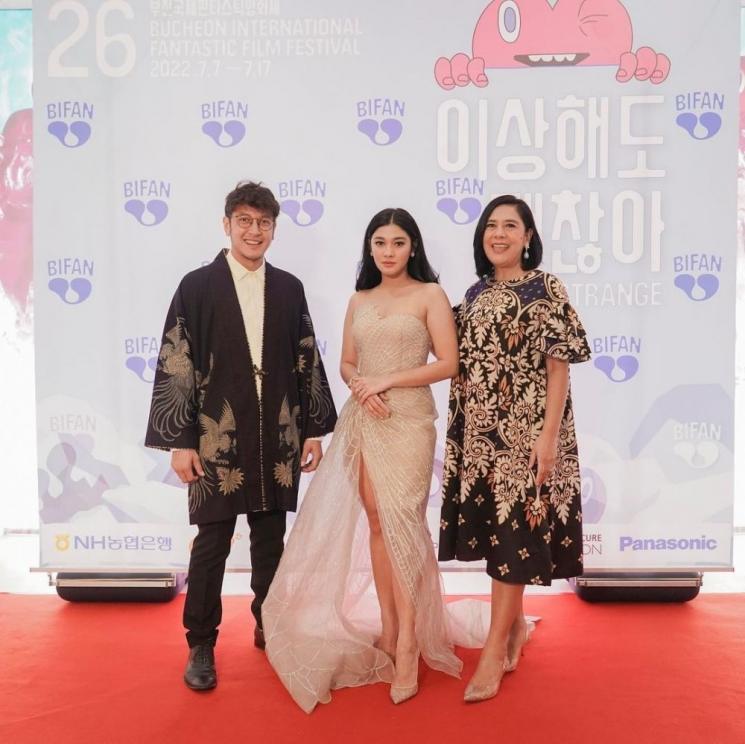 Potret Lydia Kandou di Korea (instagram/@filminang)