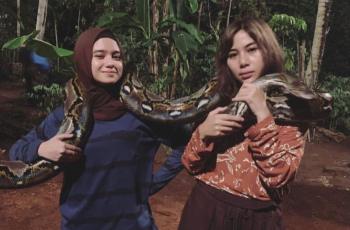 Tissa Biani Pamer Kartu Mahasiswa Nur KKN Di Desa Penari, Alamatnya Bikin Salfok: Namanya Juga Film!