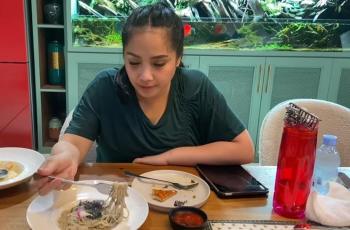 Nagita Slavina Baru Tahu Nama Rafathar Jadi Yel-yel Suporter Bola, Reaksinya Tak Terduga: Lihat Aja Nanti
