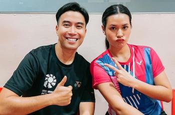Raisa dan Vidi Aldiano Reka Ulang Pose 9 Tahun Lalu: Gak Berubah, Malah Makin Muda!