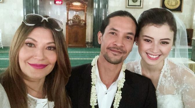 Gaya Seleb Hadiri Nikahan Keponakan (Instagram/@tamarabelszinskyofficial)