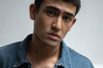 Axel Matthew Thomas Dikecam gegara Lontarkan Pertanyaan ke Thariq Halilintar: Keluarga atau Fuji, Pilih Mana?