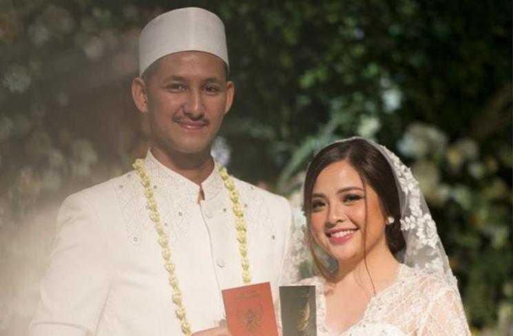 Artis pakai mahar mata uang asing saat nikah (Instagram/@tasyakamila)
