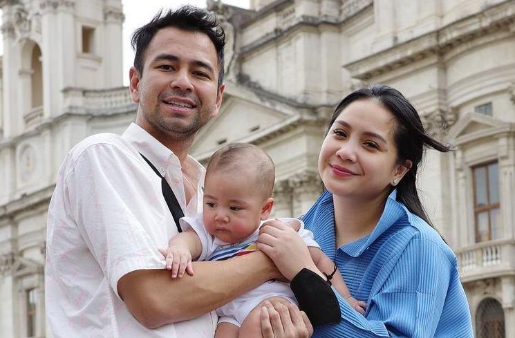 Raffi Ahmad, Rayyanza, dan Nagita Slavina. (Instagram/@raffinagita1717)