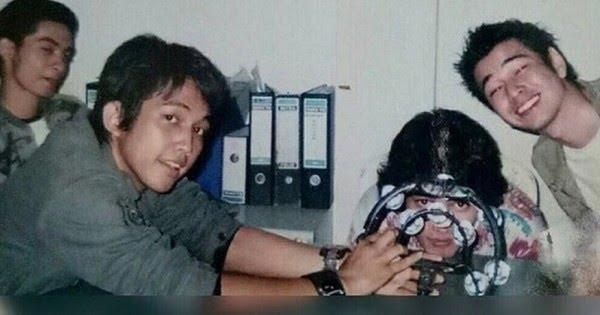 Foto Jadul Raffi Ahmad Bareng Geng Artis. (Instagram/raffinagita 1717)