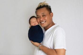 Sule Rombak Gaya Rambut di Thailand, Bikin Netizen Nostalgia 'Awas Ada Sule': Auranya Muncul Lagi