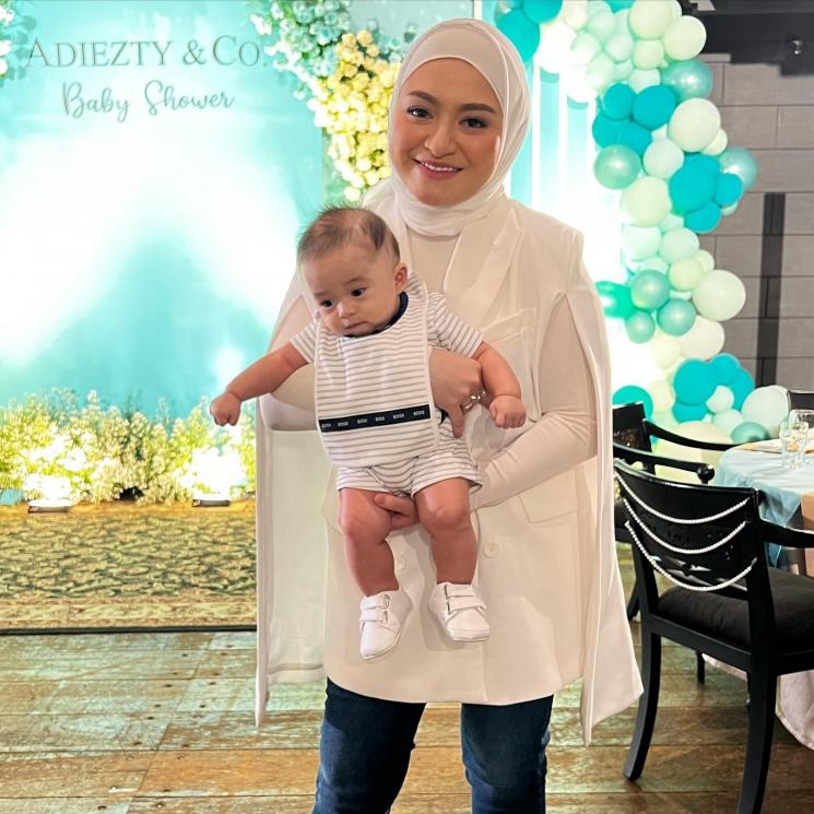 Potret Adzam Temani Nathalie Holscher Kerja (Instagram/@nathalieholscher)