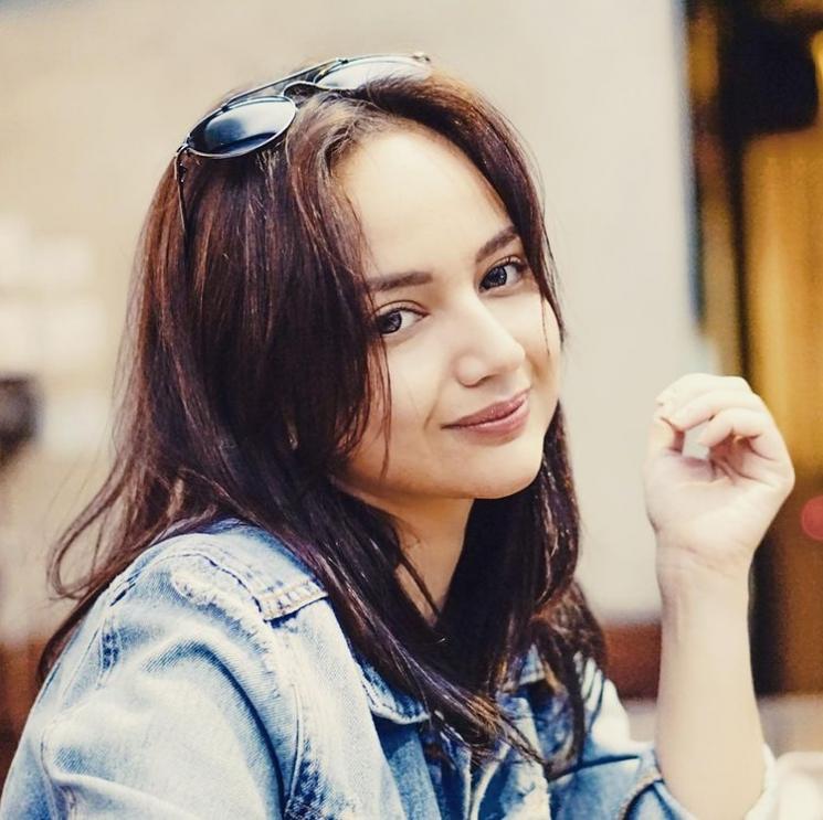Artis Jadi Ibu Sambung(Instagram/@angelicasimp.new)