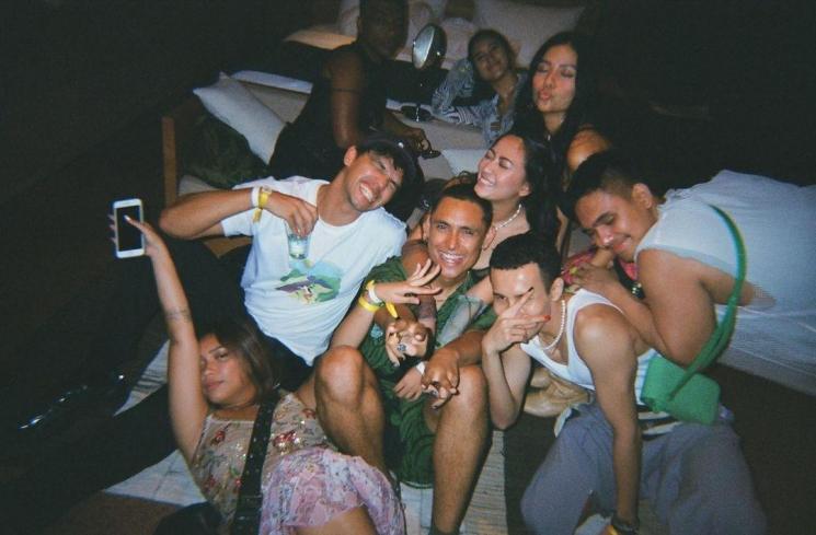 Rachel Vennya dan Raka Htchison saat party (instagram)