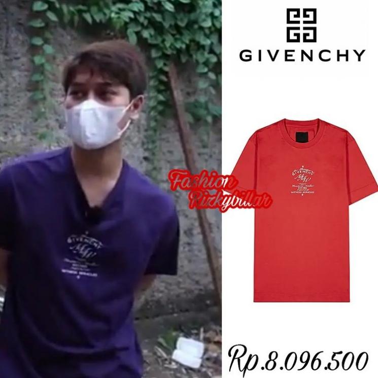 Koleksi Kaos Rizky Billar(Instagram/@fashionrizkybillar)