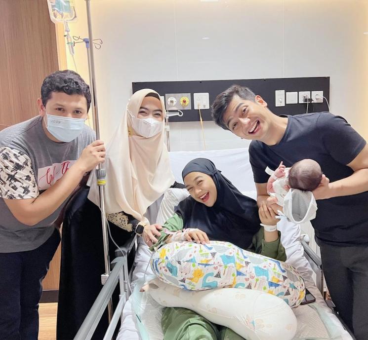 Potret Petakilan Ria Ricis Usai Lahiran (instagram/@dr.shindyputri_)