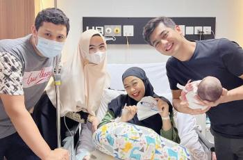 9 Potret Ria Ricis Petakilan Usai Lahiran, Gerakannya Bikin Ngilu