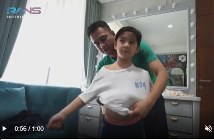 Momen Raffi Ahmad Momong Anak. (YouTube/Rans Entertainment)