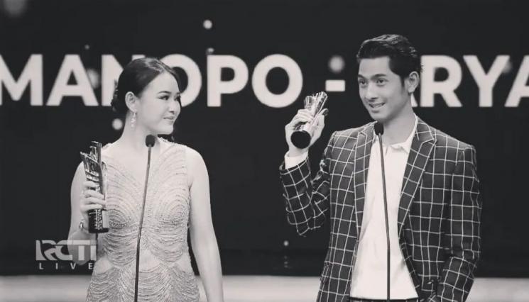 Momen Reuni Amanda Manopo dan Arya Saloka di Acara Penghargaan. (RCTI via Instagram/aladin.world)