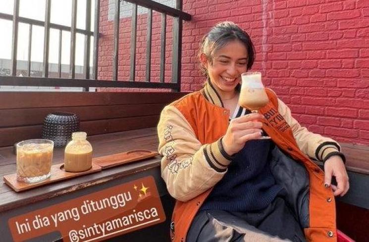 Potret El Rumi dan Sintya Marisca (Twitter/tubbirfess)