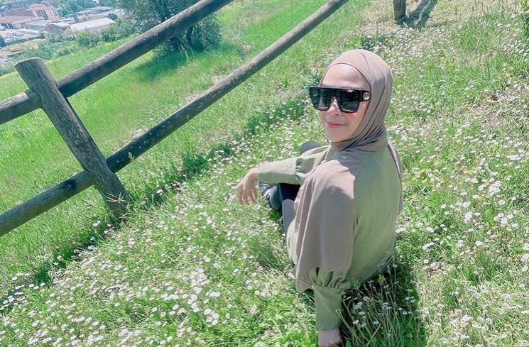 Potret Bahagia Sheza Idris (Instagram/@shezaidris)