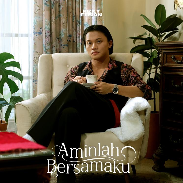Rizky Febian merilis single terbaru berjudul Aminlah Bersamaku. (siaran pers)
